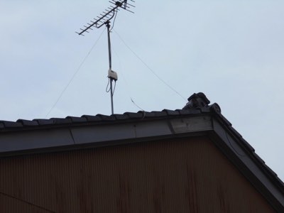 強風による破風鋼板材剥がれ・飛散被害