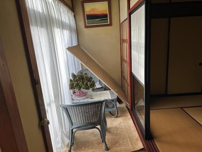 地震による内壁・下地石膏ボード損傷被害