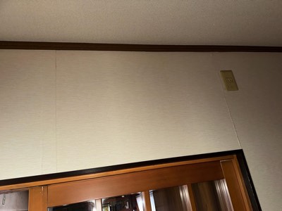 地震による内装クロスクラック被害